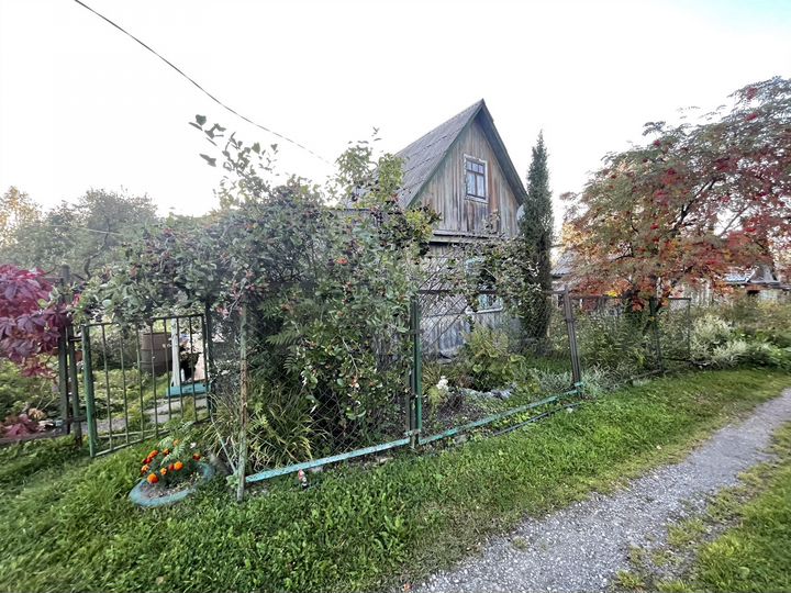 Дом 64,2 м² на участке 6,7 сот.