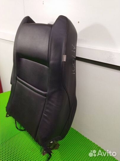 Спинка сиденья передняя правая Land Rover Range