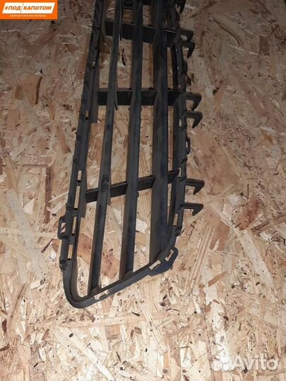 Решетка радиатора нижняя Opel Astra H 375768702