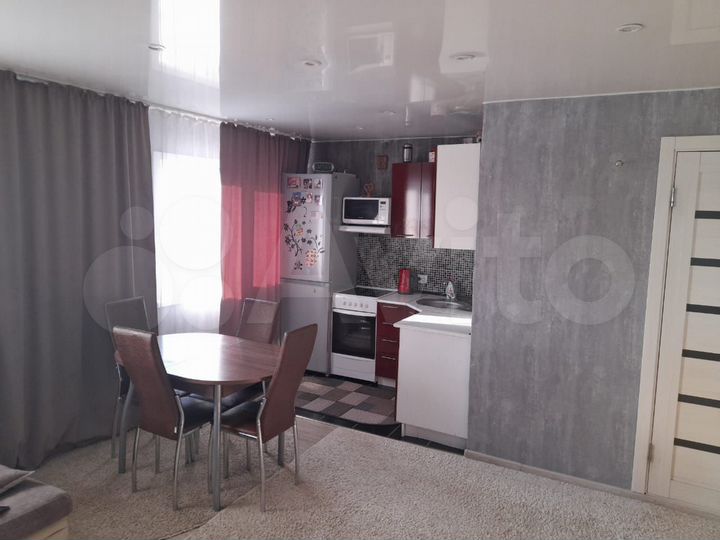 3-к. квартира, 65,4 м², 2/2 эт.