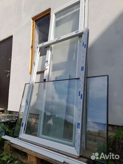 Балконный блок,пвх,с дверью,б/у