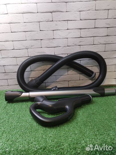 Пылесос Electrolux PD82-8DB