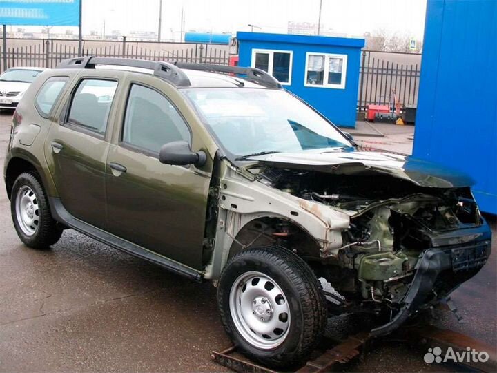 Renault Duster рестайлинг на запчасти