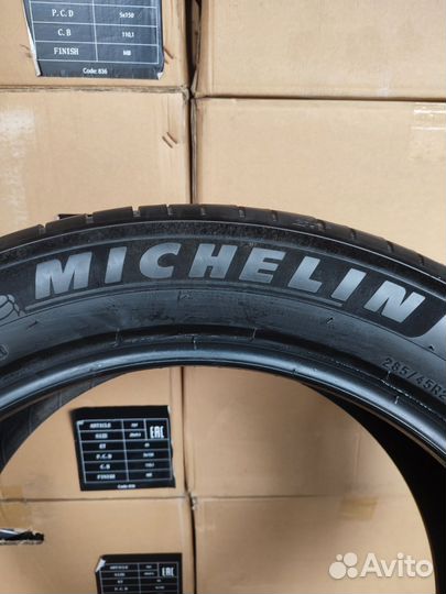 Michelin Pilot Sport 4 SUV 285/45 R21 113Y