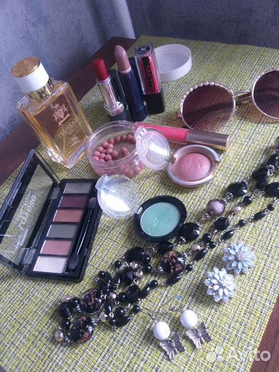 Набор косметики пакетом бу