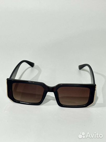 Солнцезащитные очки женские chanel
