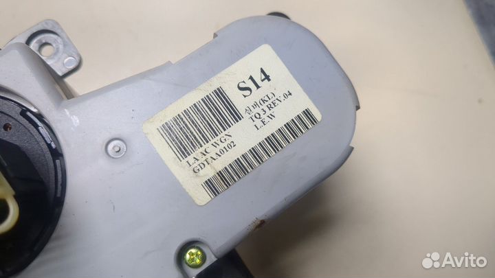 Переключатель отопителя Hyundai H-1 Starex, 2011