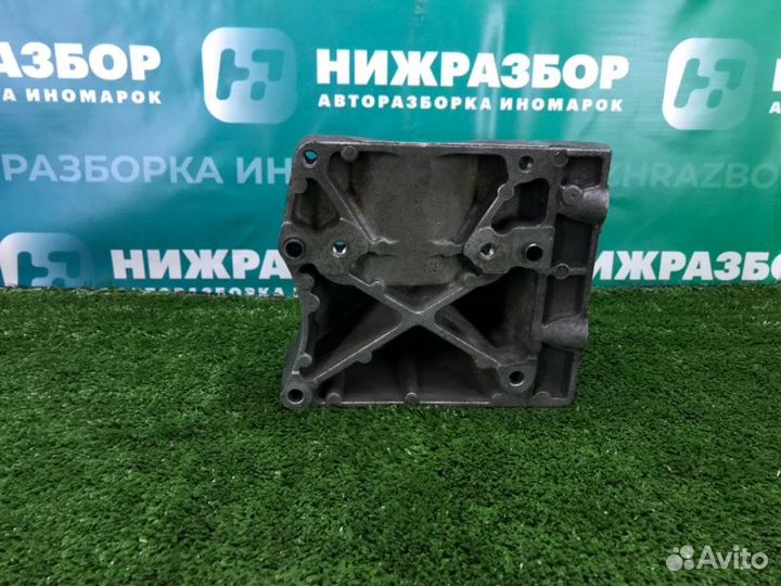 Кронштейн кондиционера Ford Focus 2 1.6 hxdb