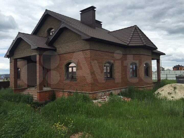 Коттедж 310 м² на участке 25 сот.