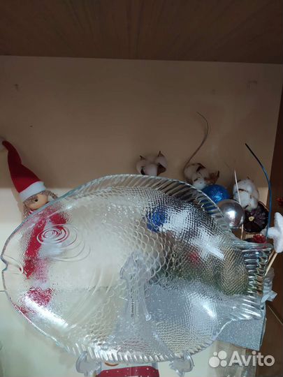 Блюдо рыба, стекло