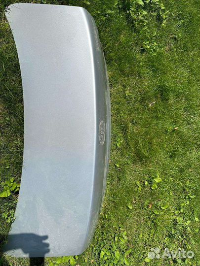 Запчасти, багажник для toyota corolla е150