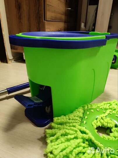 Швабра с ведром и отжимом Гринвей