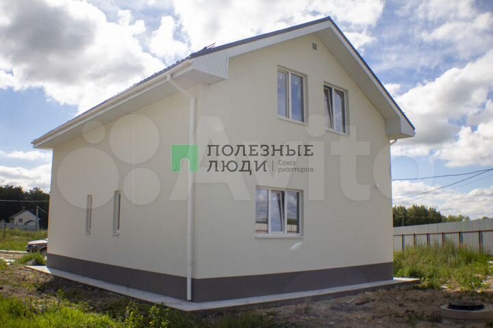 Коттедж 142 м² на участке 7 сот.