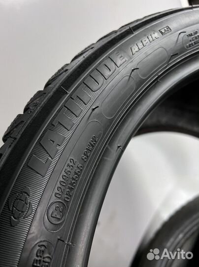 Michelin Latitude Alpin LA2 295/35 R21
