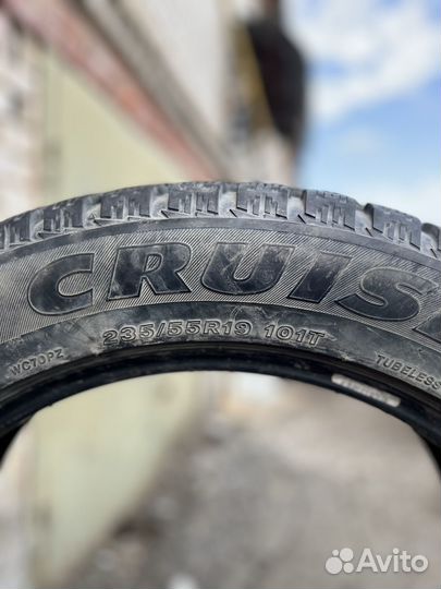 Bridgestone Ice Cruiser 7000 235/55 R19 101T