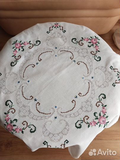 Скатерть вышивка немецкая роза Германия