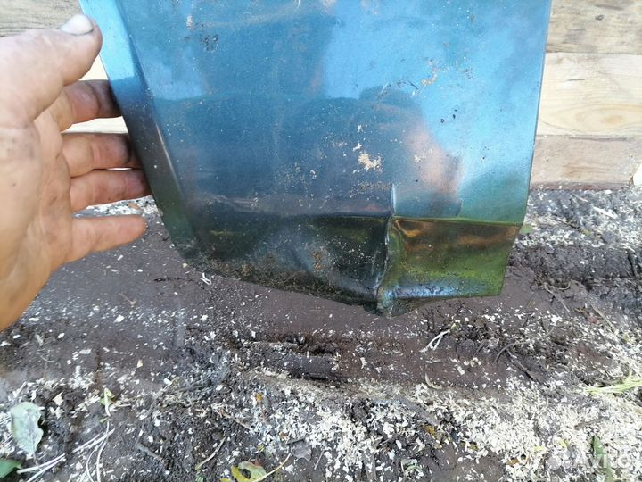 Крыло левое