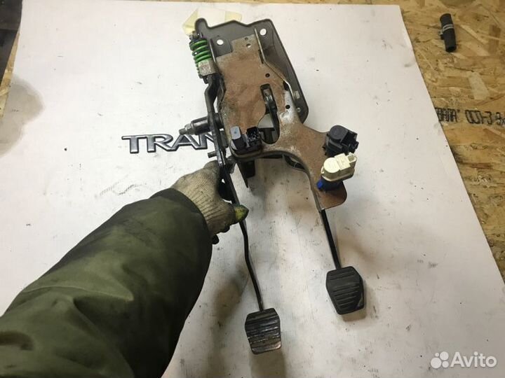 Педальный узел Ford Transit 2006/2014