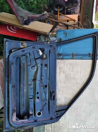 Дверь Passat b3