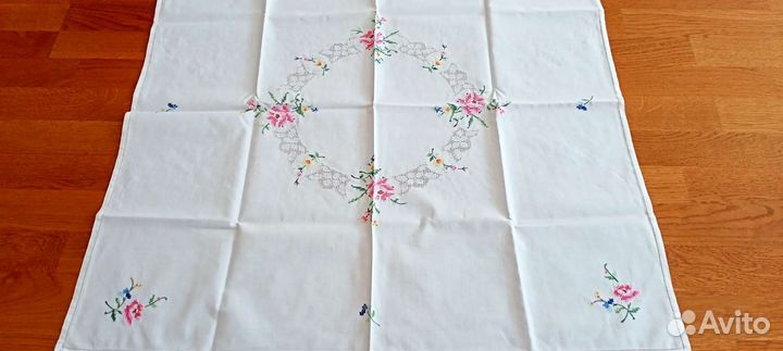Паннно,салфетки, скатерти,дорожки