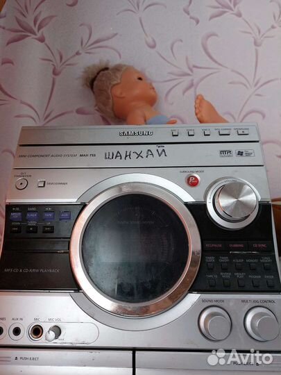 2 музыкальных центра 2004г