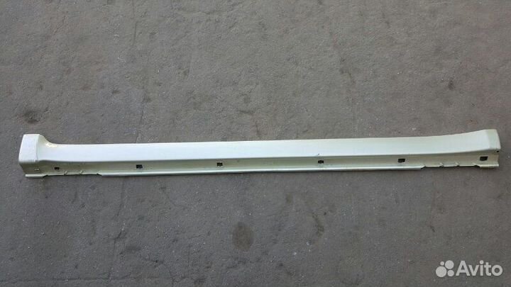 Накладка порога левая Subaru Forester SG5 EJ205 04