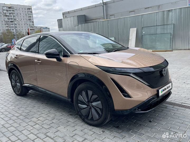 Nissan Ariya AT, 2022, 900 км