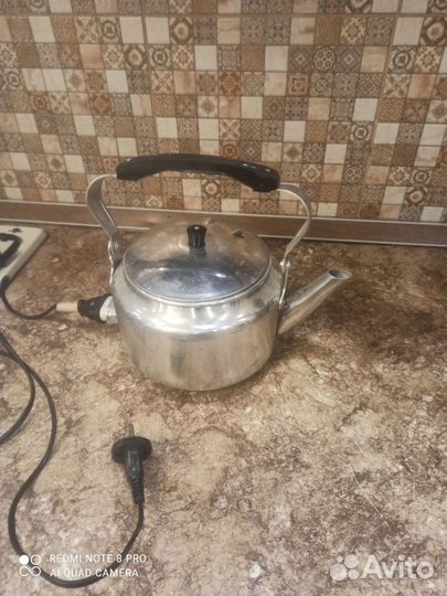 Чайник электрический бу