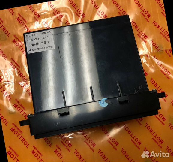 Hitachi zx210w панель управления ЖК монитором