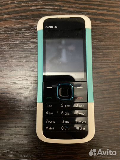 Nokia 100