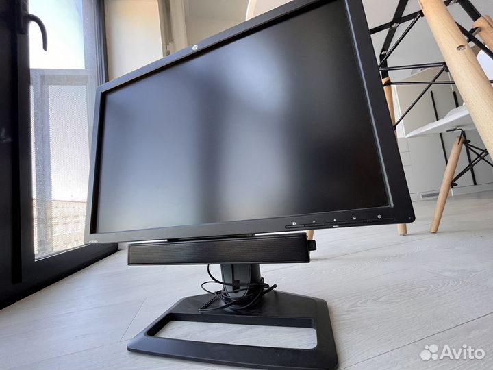 Монитор HP ZR2440w