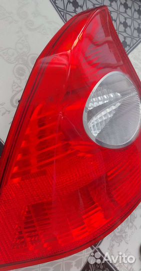 Фонарь задний левый Ford Focus 2 оригинал