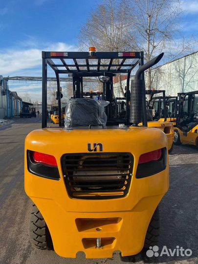 Вилочный погрузчик UN Forklifts FD50, 2023