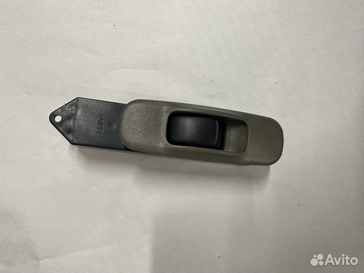 Кнопка задней двери mitsubishi lancer IX