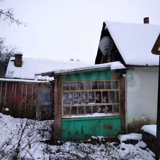 Дом 29,6 м² на участке 10 сот.