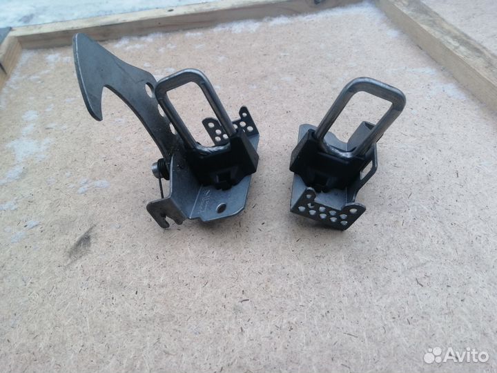 Крюк капота BMW X4 F26 X3 F25