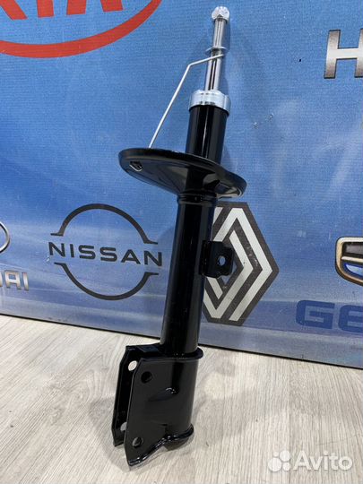 Амортизатор стойка перед Renault duster