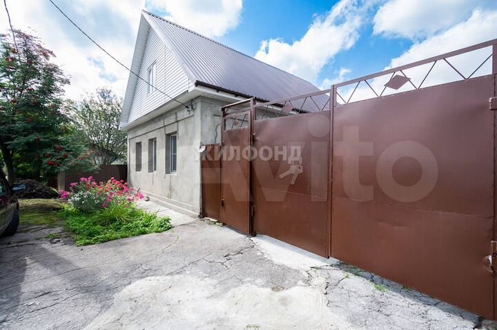 Дом 60,8 м² на участке 8,6 сот.