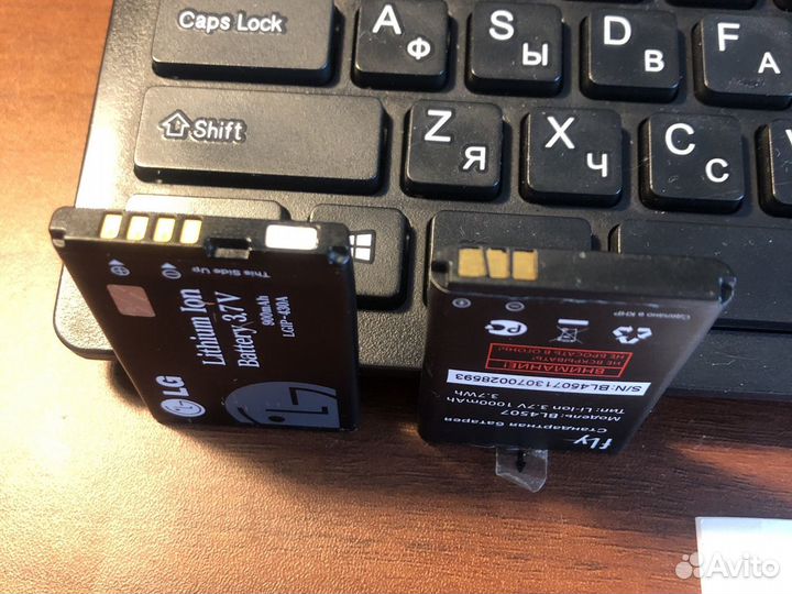 Батарейка для телефона