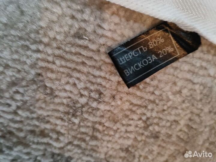 Платок с цветочным узором