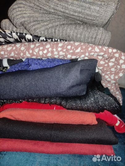 Женские вещи пакетом платья