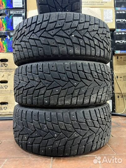 Dunlop SP Winter Ice 02 225/40 R18