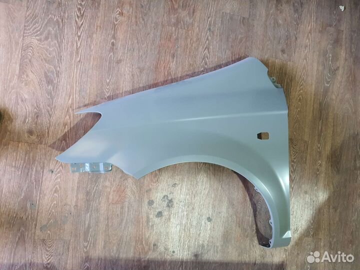 Переднее левое крыло Hyundai Gets