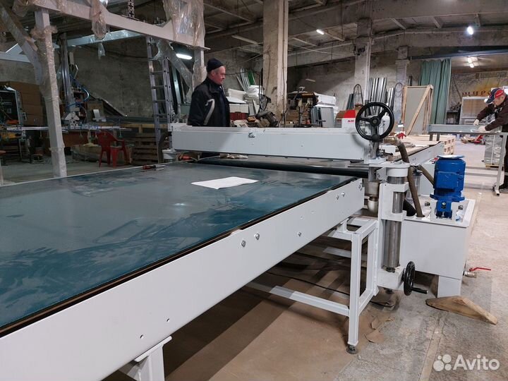 Лаконаливная установка с 1 неподвижной головкой