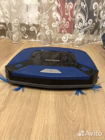 Робот-пылесос Philips FC8792 Smart Pro