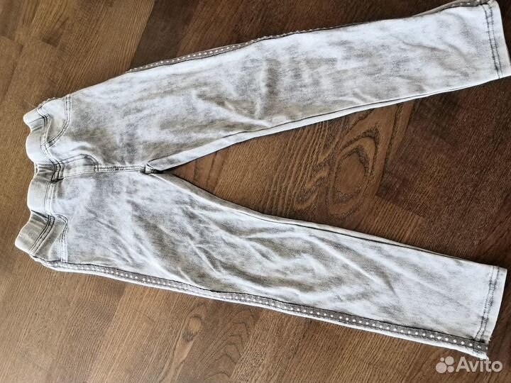 Продаю пакет вещей на девочку рост 110-116