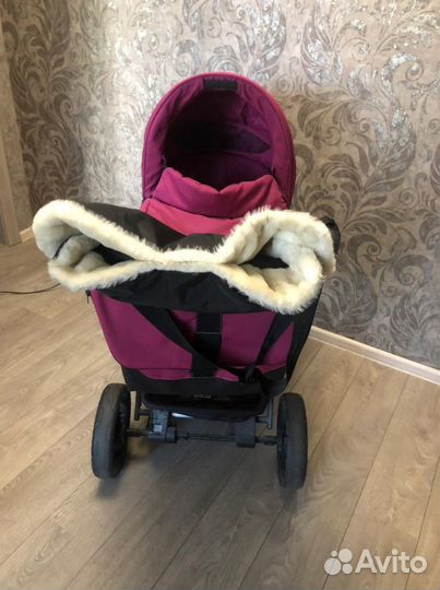 Продам детскую коляску Teutonia