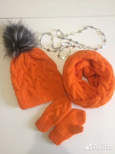 Вязаная шапка