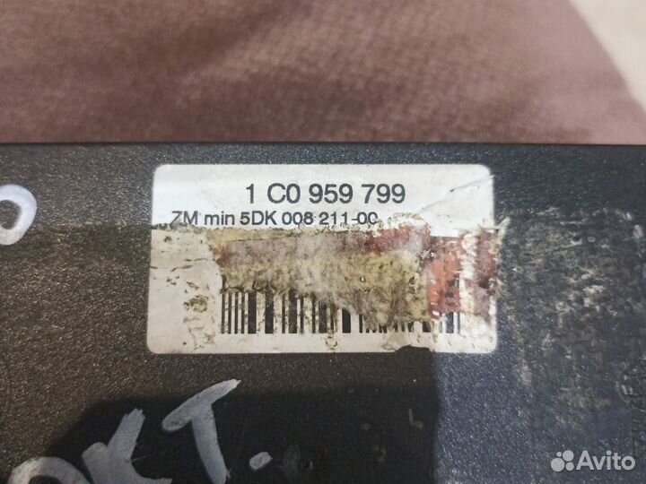 1c0959799 блок комфорта от VAG