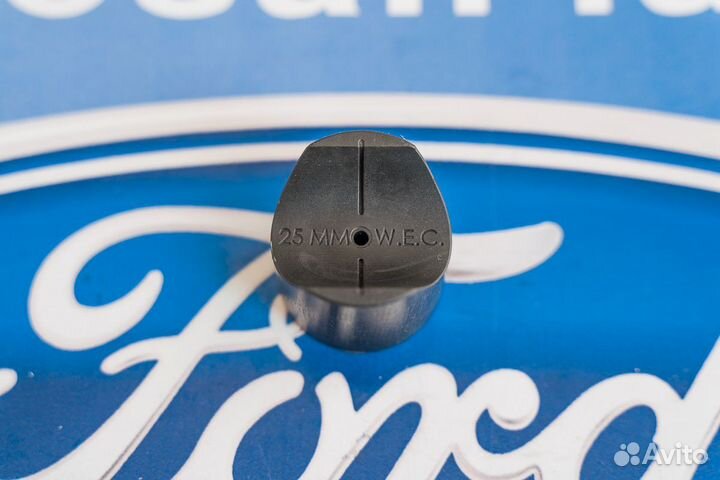 Втулка рулевой рейки Форд Фокус 2, прижимная вилка